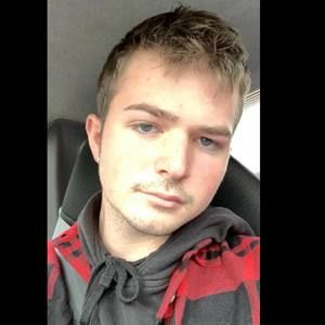 Meet your Posher, Ethan